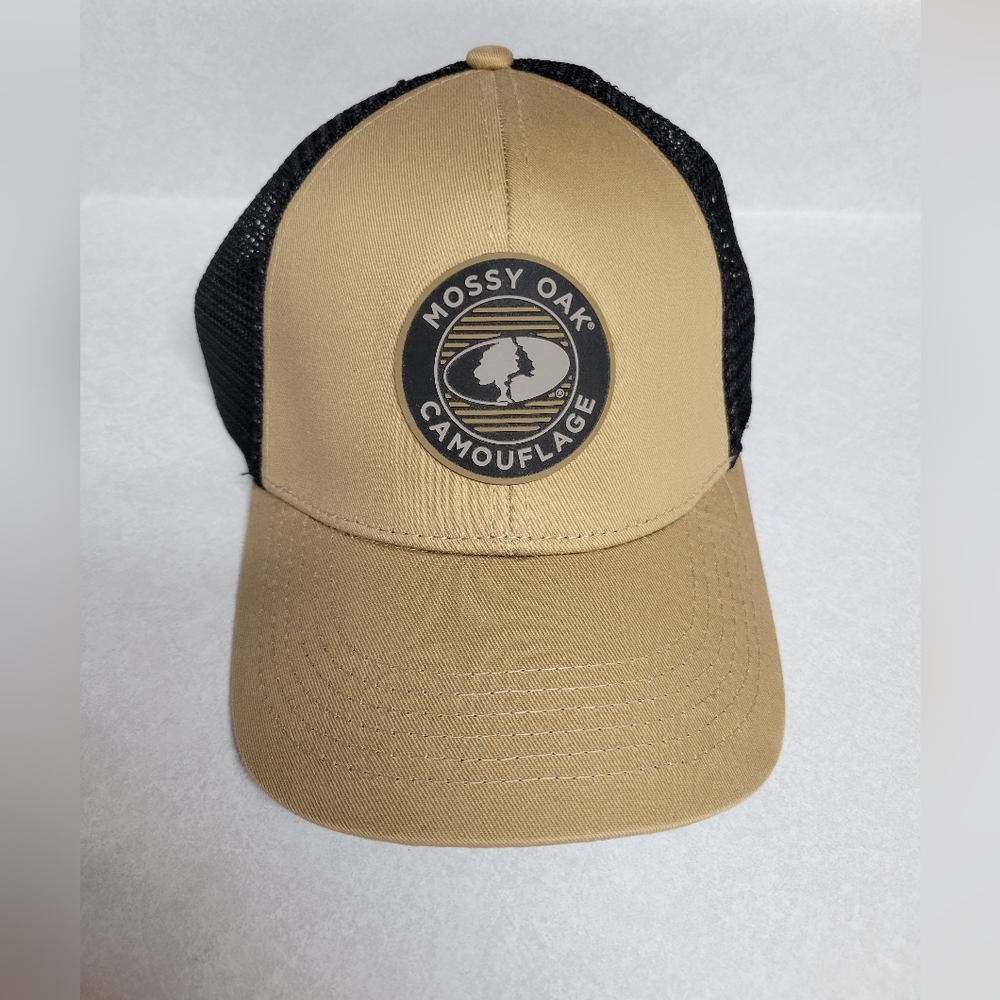 Mossy Oak Camouflage Logo Black And Tan Mesh Trucker Hat One Size